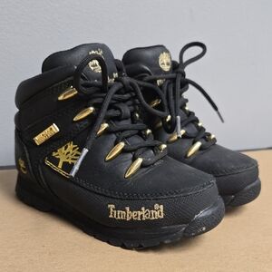 Timberland Toddler Boots in Black with Gold Details